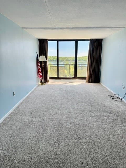 Condominium at 73 Broad Reach, Weymouth MA 02191, photo 2 of 24