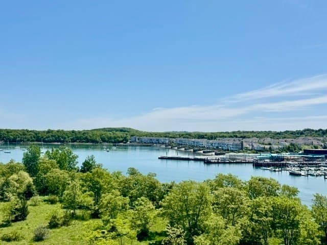 Condominium at 73 Broad Reach, Weymouth MA 02191, photo 3 of 24