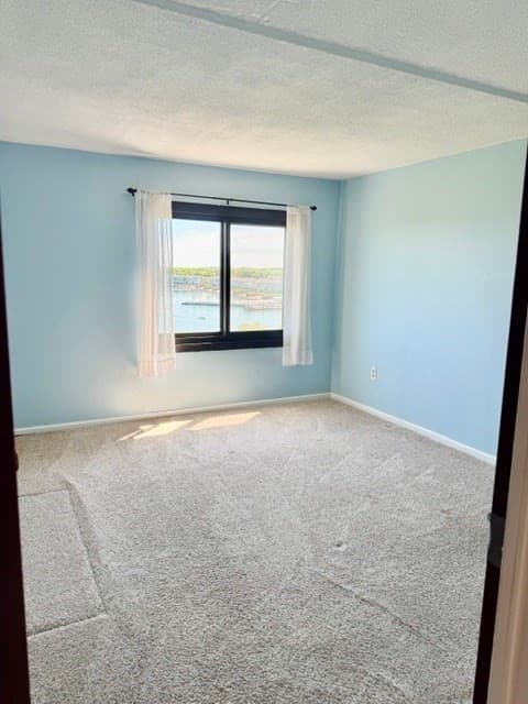 Condominium at 73 Broad Reach, Weymouth MA 02191, photo 9 of 24