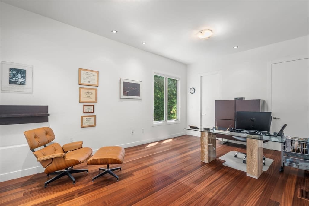 17 Edge Hill Rd, Newton MA 02467 photo 13