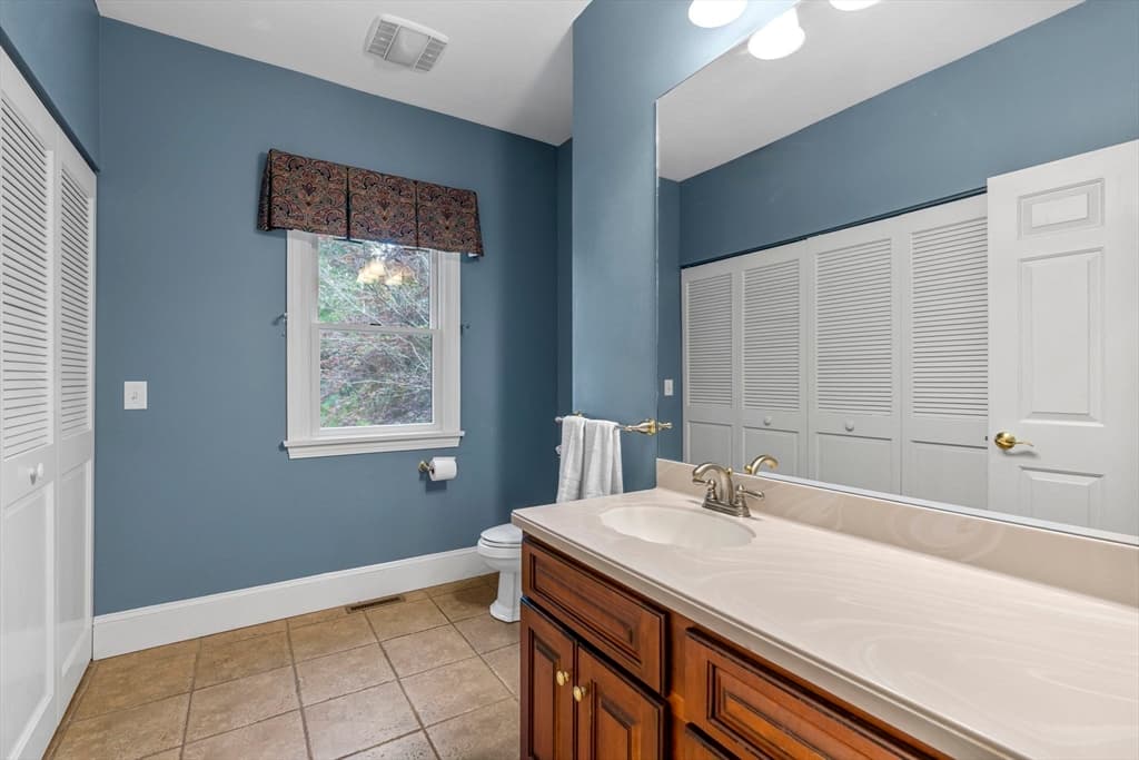 10 Heritage Ln, Cohasset MA 02025 photo 13