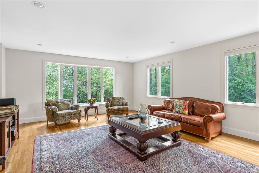 10 Heritage Ln, Cohasset MA 02025 photo 8