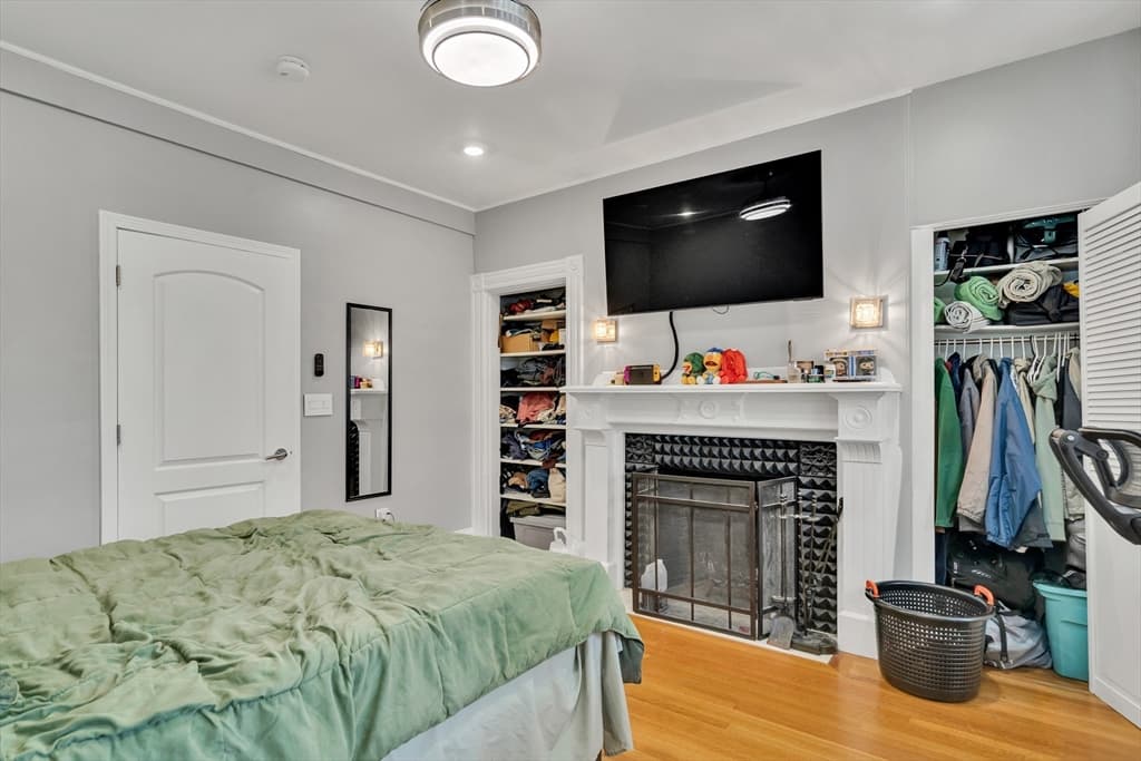 Multi Family at 548 High St, Medford MA 02155, Medford, photo 7 of 28