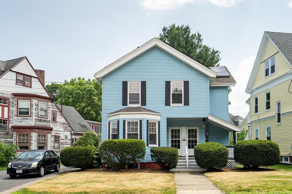 548 High St, Medford MA 02155