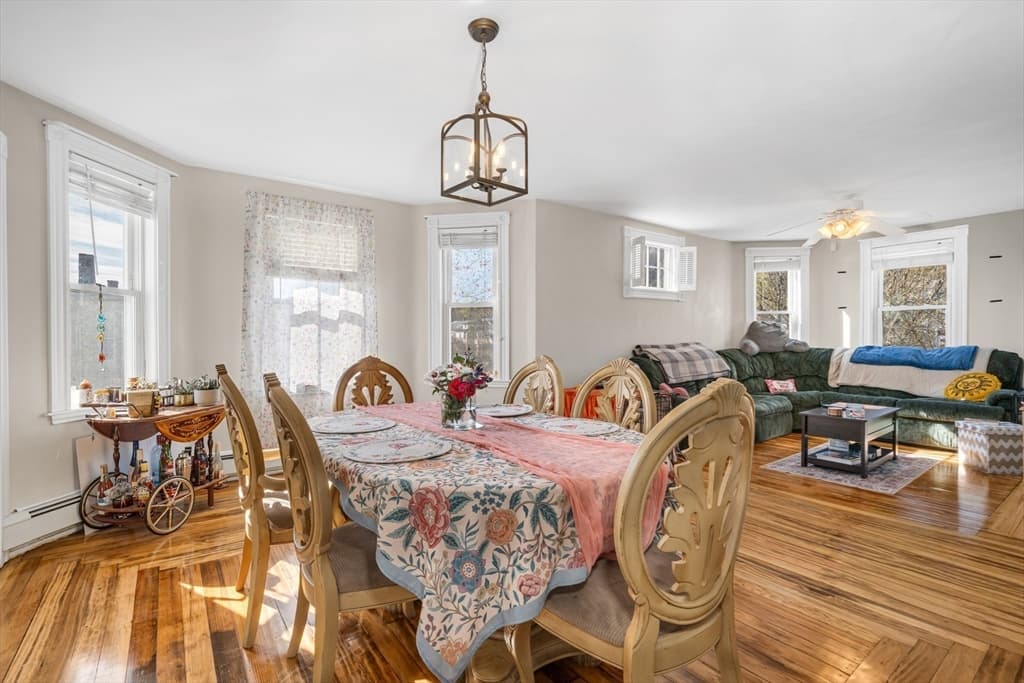 Condominium at 154 Fellsway West # 3, Medford MA 02155, photo 7 of 28