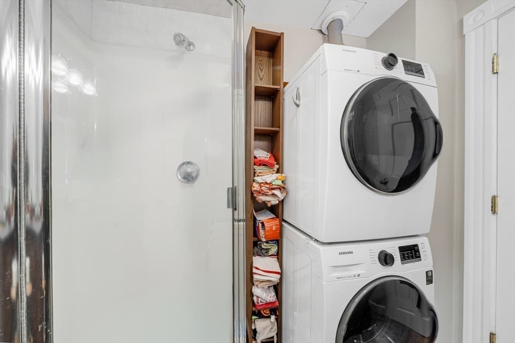 Condominium at 154 Fellsway West # 3, Medford MA 02155, photo 11 of 28