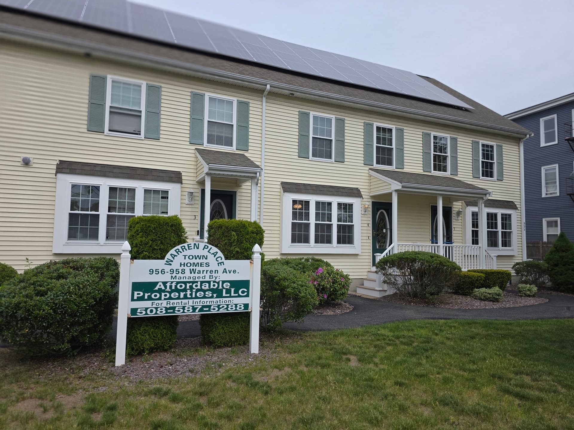 Condominium at 956 Warren Ave # 4, Brockton MA 02301, photo 3 of 40