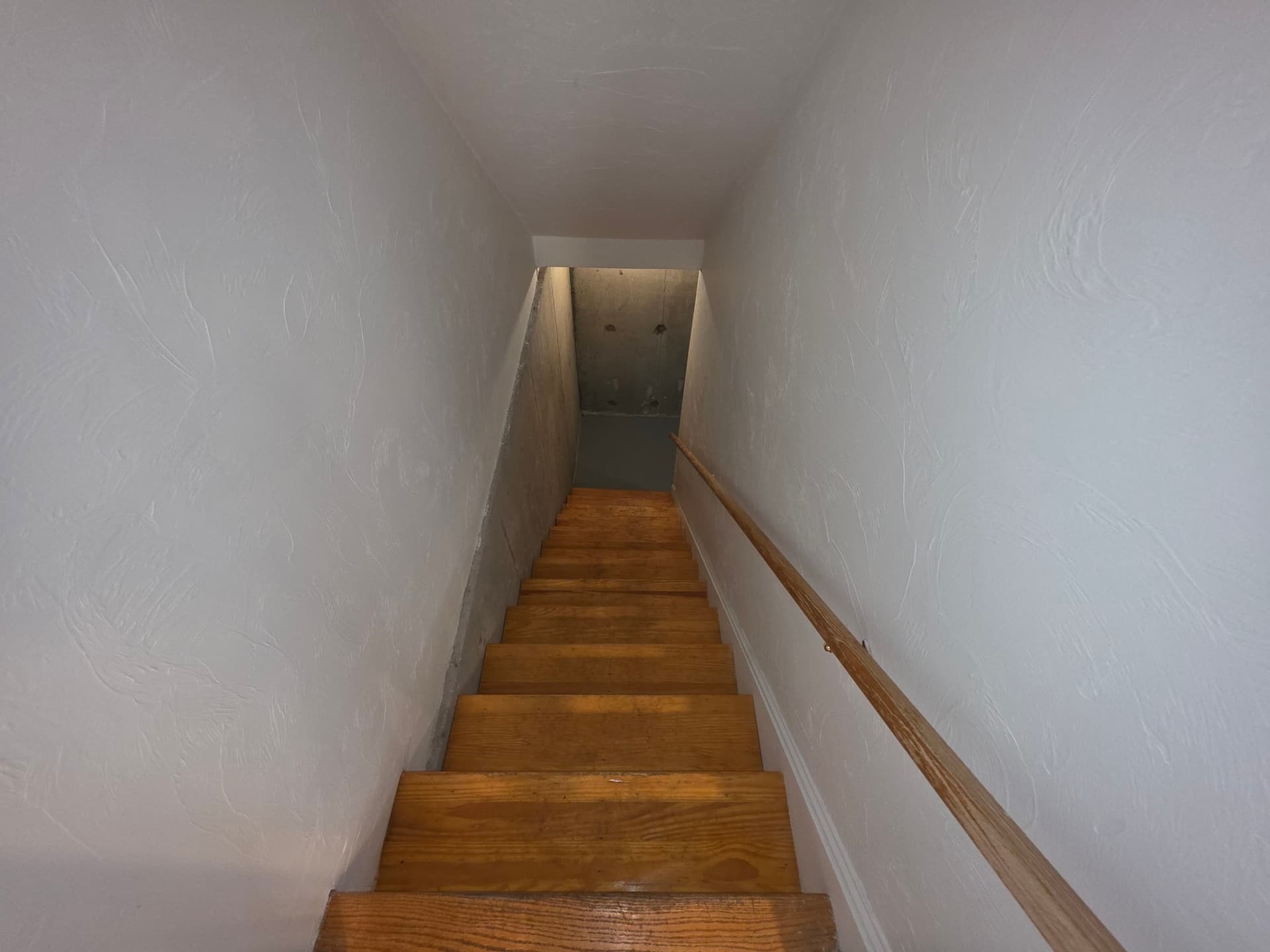 Condominium at 956 Warren Ave # 4, Brockton MA 02301, photo 36 of 40