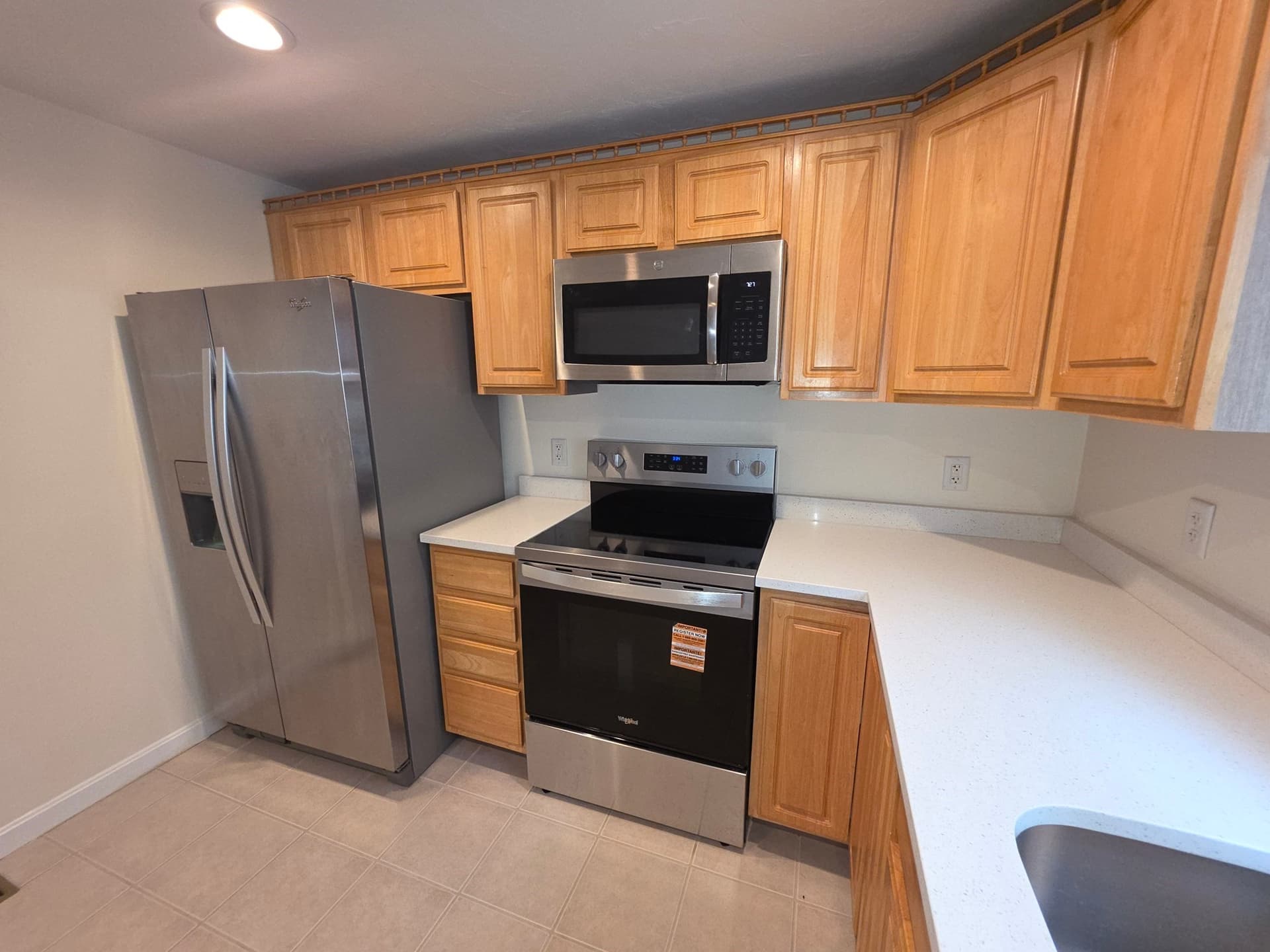 Condominium at 956 Warren Ave # 4, Brockton MA 02301, photo 14 of 40