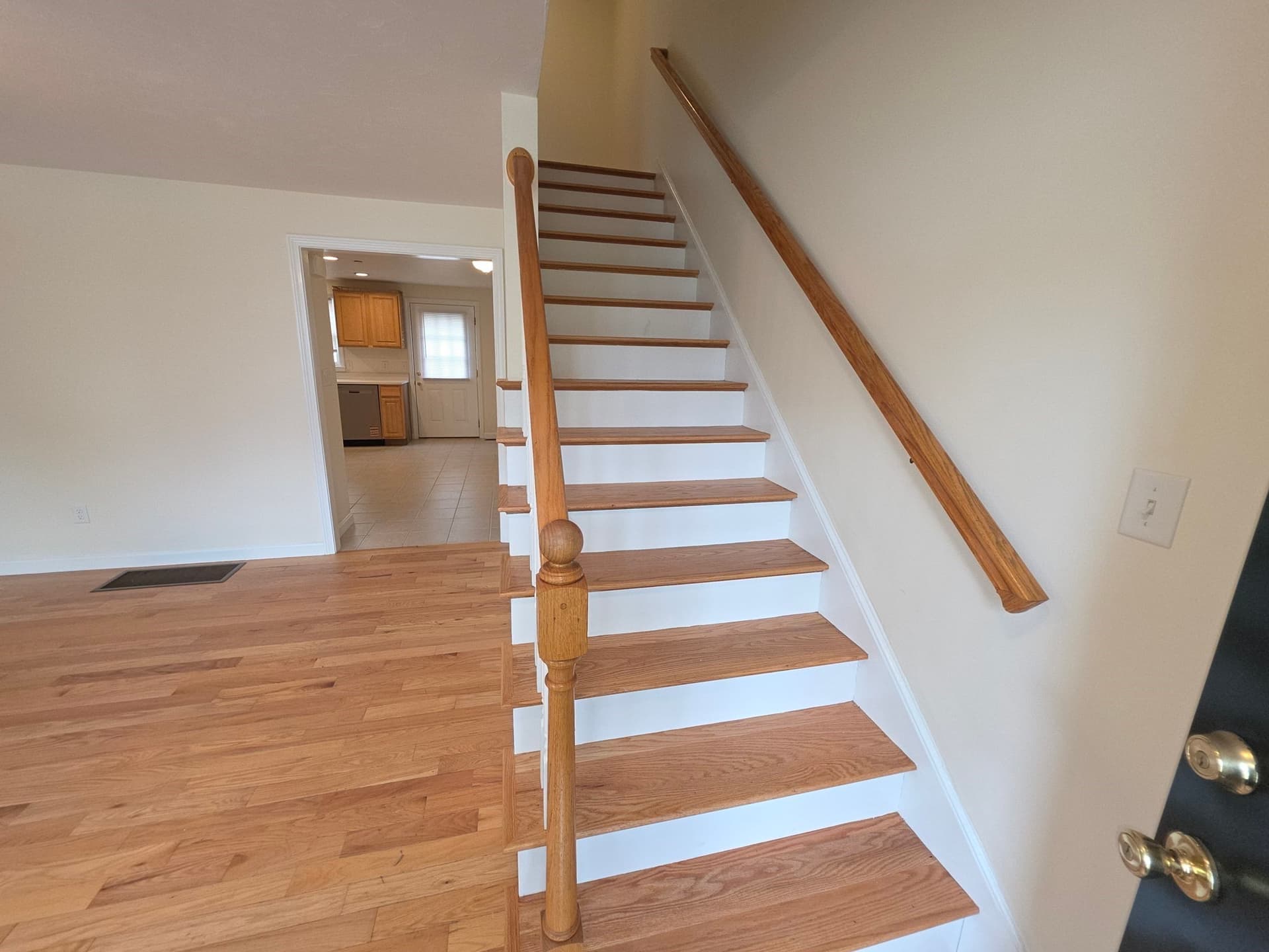 Condominium at 956 Warren Ave # 4, Brockton MA 02301, photo 18 of 40