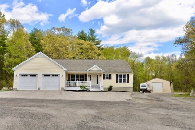 Single Family Residence at 429A Winthrop Street, Taunton MA 02780, photo 3 of 31