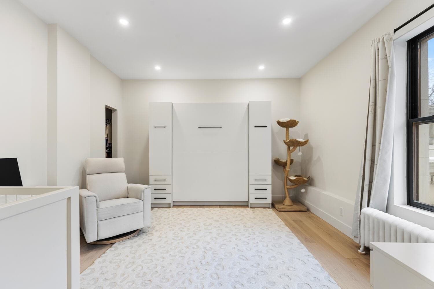 Condominium at 382 Commonwealth Ave Apt 24, Boston MA 02215, photo 23 of 32