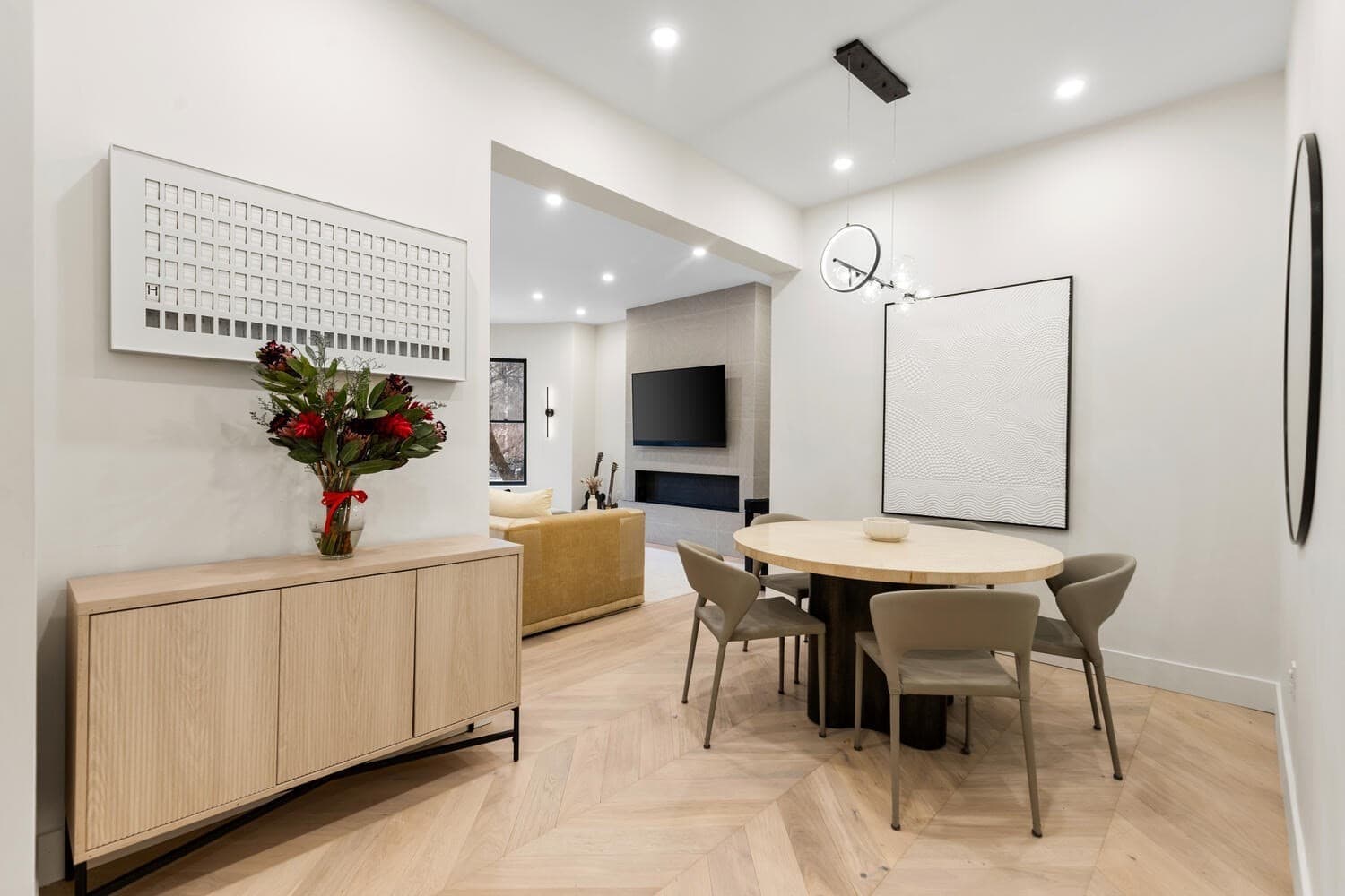 Condominium at 382 Commonwealth Ave Apt 24, Boston MA 02215, photo 8 of 32