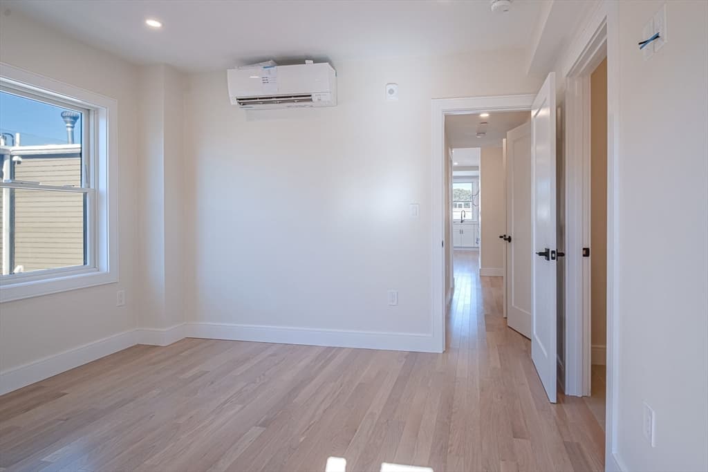 Condominium at 59 Gove St. # 4, Boston MA 02128, Boston, photo 14 of 32