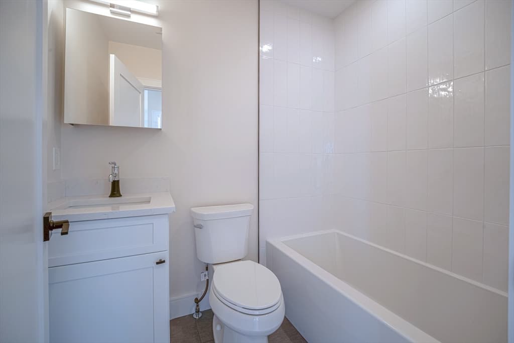 Condominium at 59 Gove St. # 4, Boston MA 02128, Boston, photo 8 of 32
