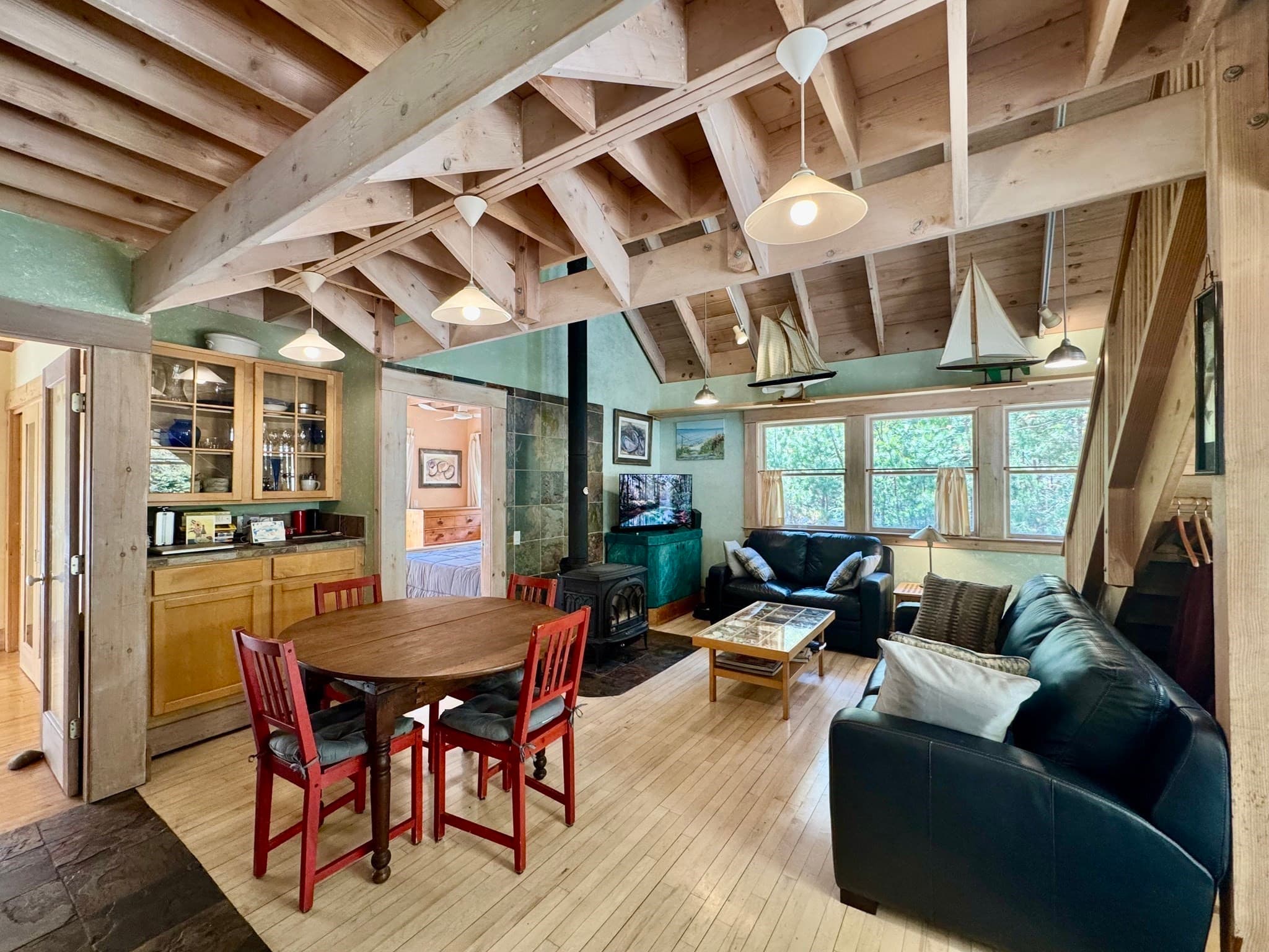 Single Family Residence at 299 Daggett Ave # A, Tisbury MA 02568, photo 4 of 28