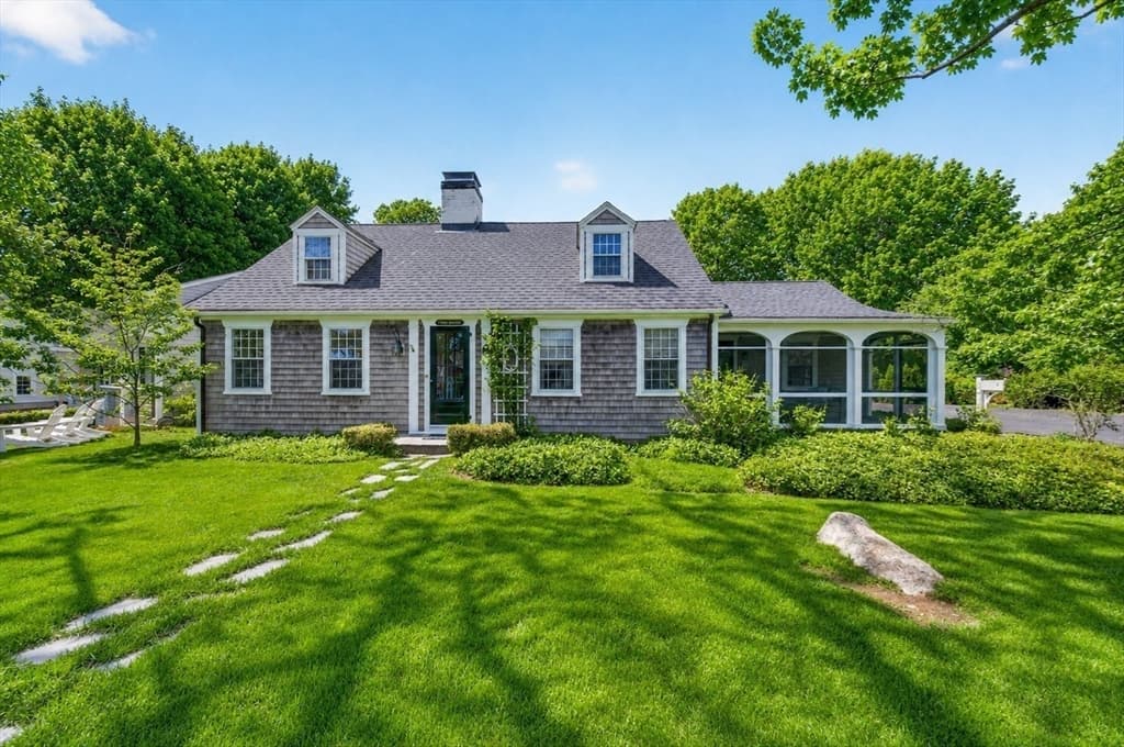 16 Prospect Street, Dartmouth MA 02748 photo 2