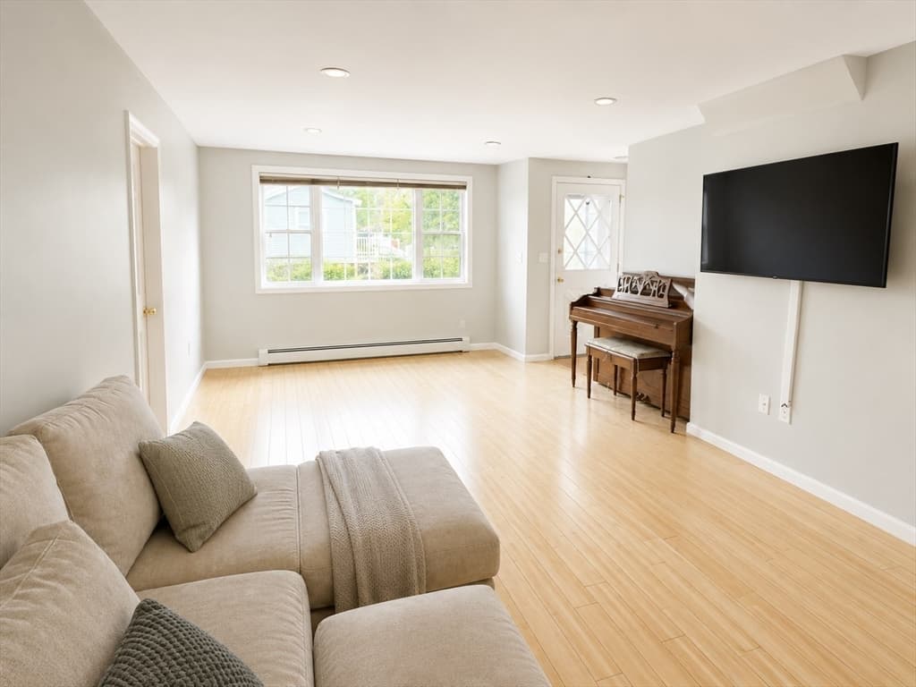 16 Richard Ave, Sudbury MA 01776 photo 7