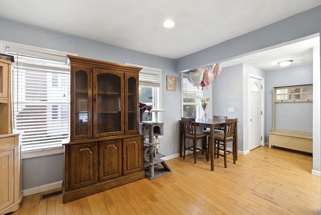 17 West Street, Brockton MA 02301 photo 4