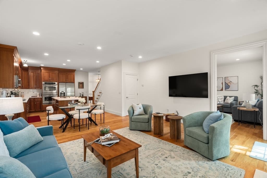 Condominium at 287 Langley Rd # 43, Newton MA 02459, Newton, photo 16 of 36