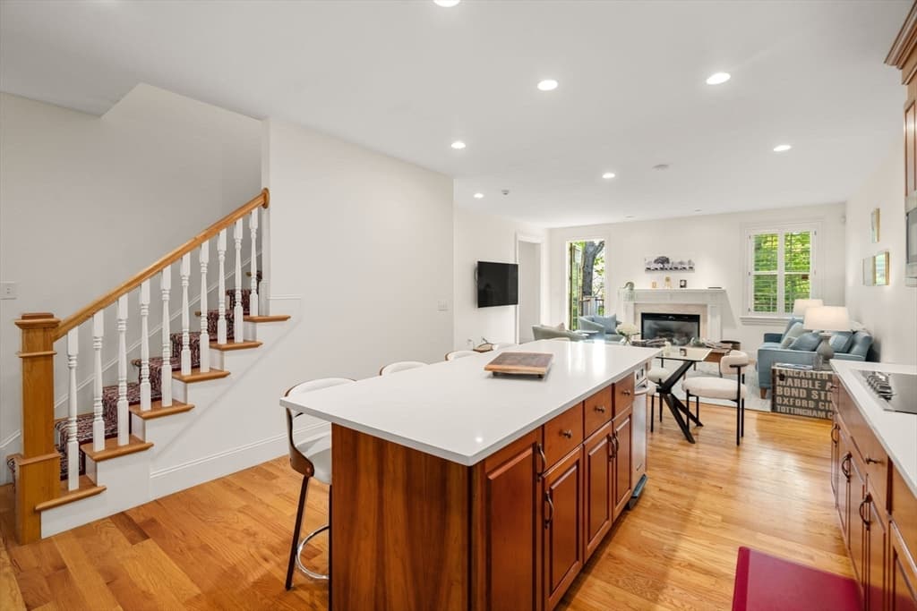 Condominium at 287 Langley Rd # 43, Newton MA 02459, Newton, photo 10 of 36
