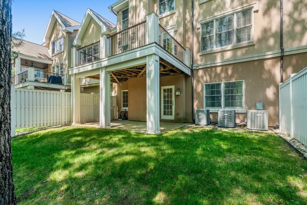 Condominium at 287 Langley Rd # 43, Newton MA 02459, Newton, photo 33 of 36