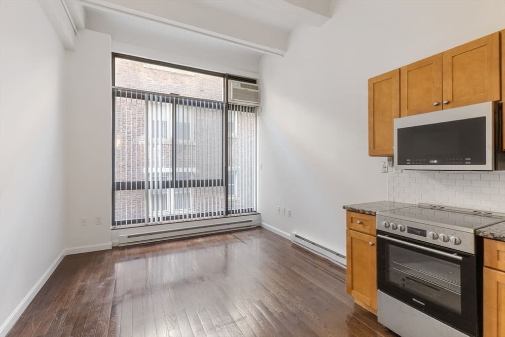 Condominium at 12 Stoneholm St # 313, Boston MA 02115, photo 17 of 23