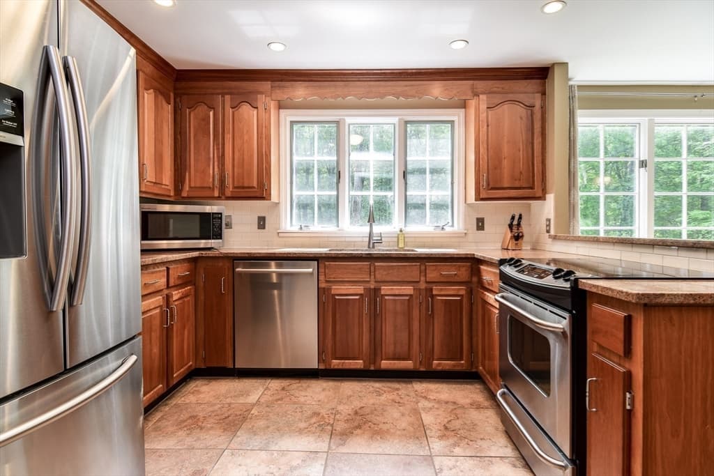 Single Family Residence at 15 Juniper Lane, Dover MA 02030, Dover, photo 12 of 26