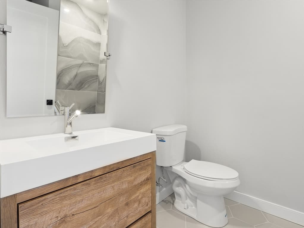4 Family - 4 Units Up/Down at 275 Webster, Boston MA 02128, Boston, photo 10 of 24
