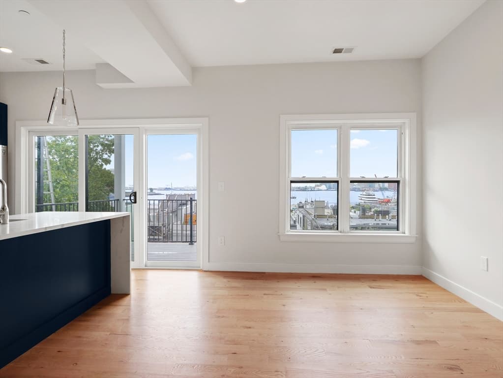 4 Family - 4 Units Up/Down at 275 Webster, Boston MA 02128, Boston, photo 11 of 24