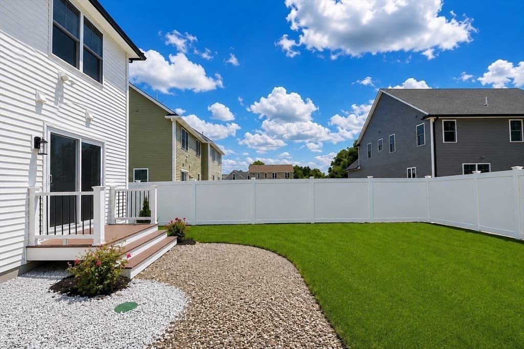 Condominium at 811 Main St # 2, Tewksbury MA 01876, photo 16 of 24