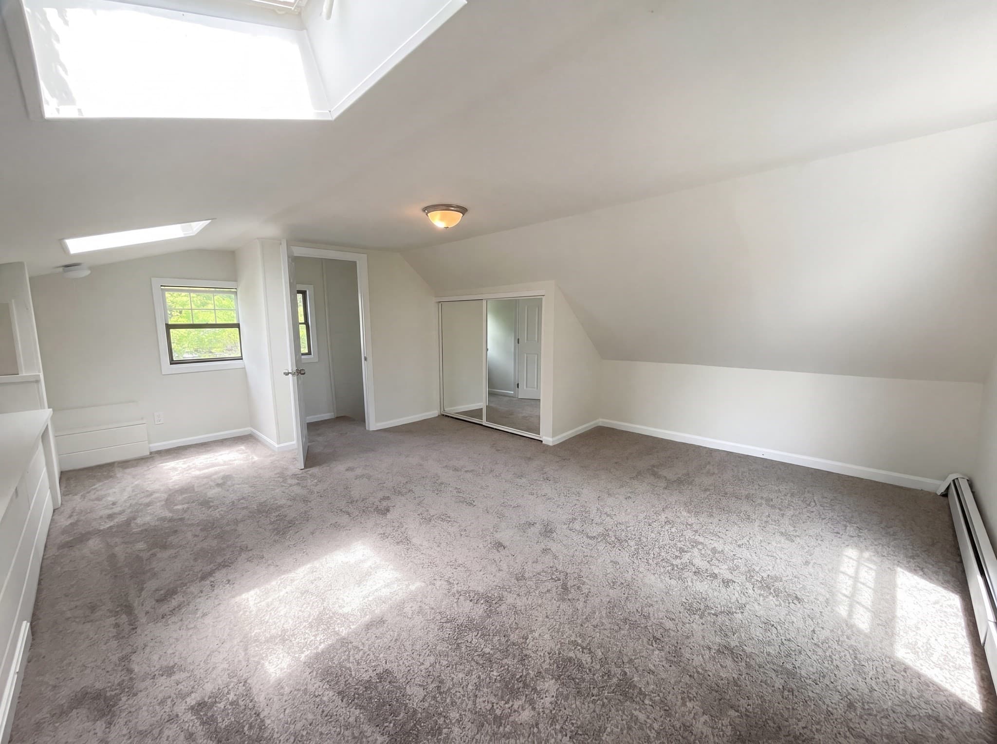 Single Family Residence at 361 Tremont St, Taunton MA 02780, photo 12 of 21