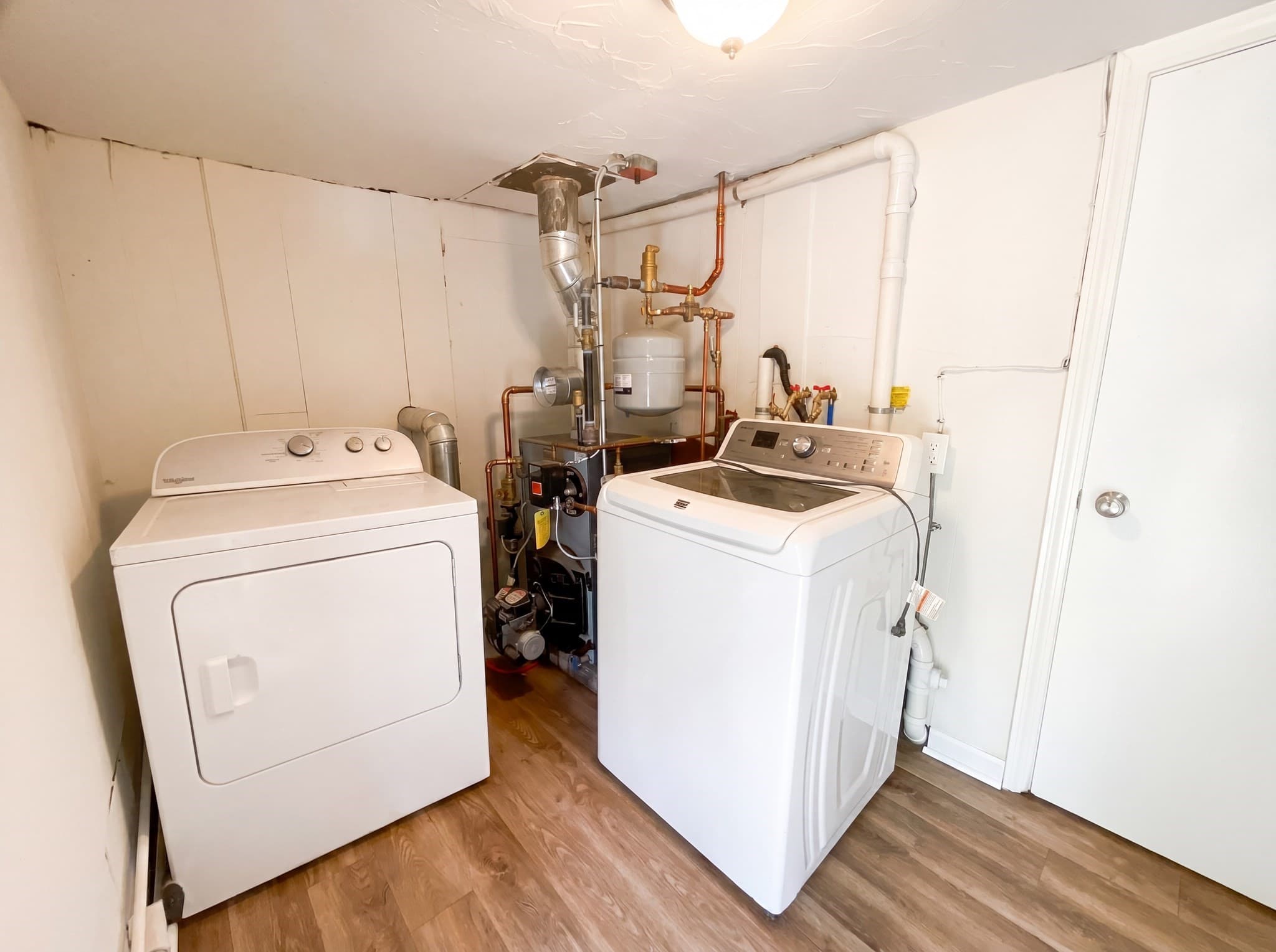 Single Family Residence at 361 Tremont St, Taunton MA 02780, photo 15 of 21