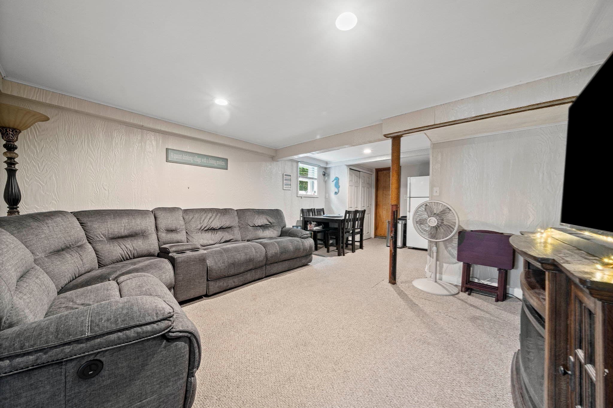 Single Family Residence at 15 D St, Hull MA 02045, photo 16 of 42