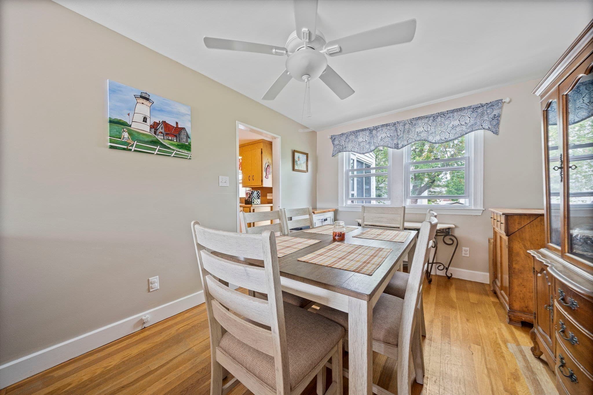 Single Family Residence at 15 D St, Hull MA 02045, photo 8 of 42
