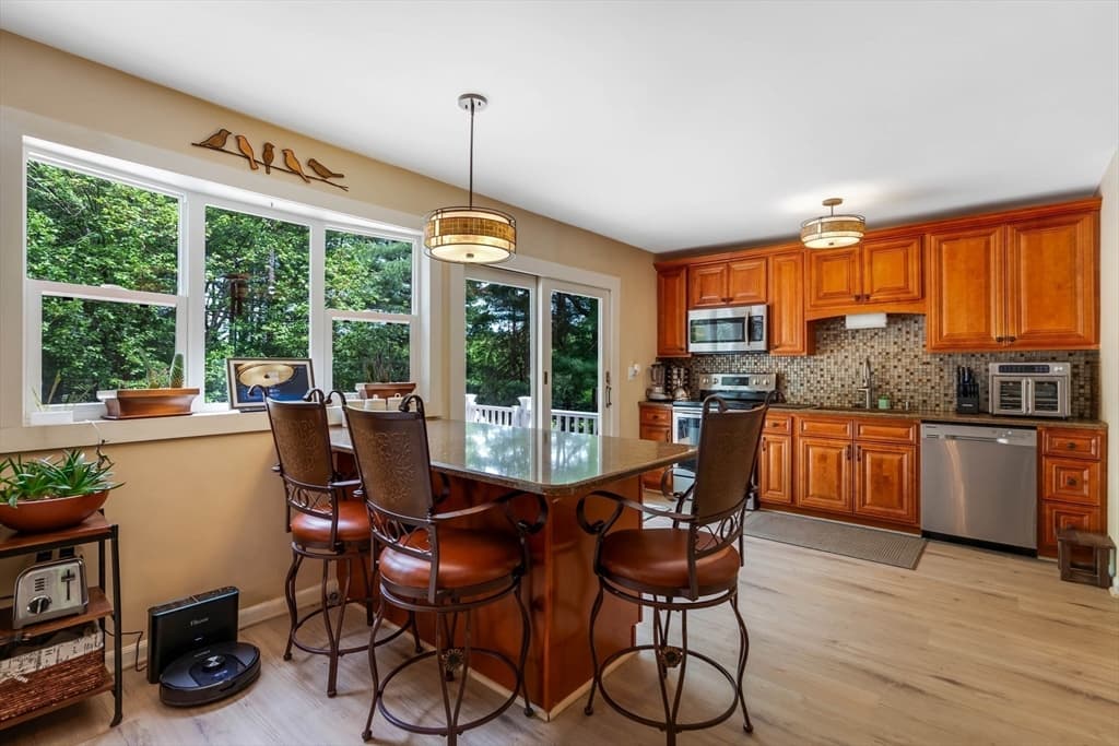Single Family Residence at 15 Conestoga Rd, Lexington MA 02421, Lexington, photo 9 of 24