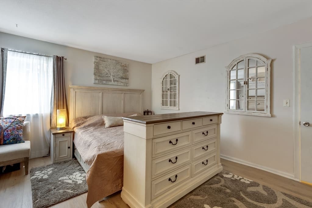 Single Family Residence at 15 Conestoga Rd, Lexington MA 02421, Lexington, photo 11 of 24