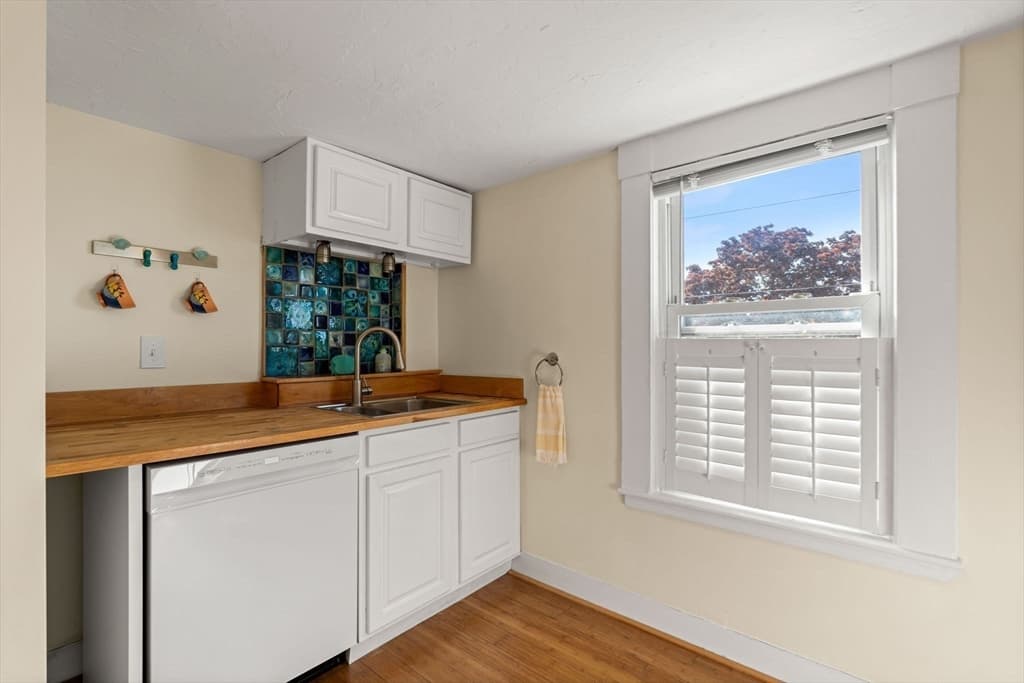 2 Mount Pleasant St # 4, Rockport MA 01966 photo 15