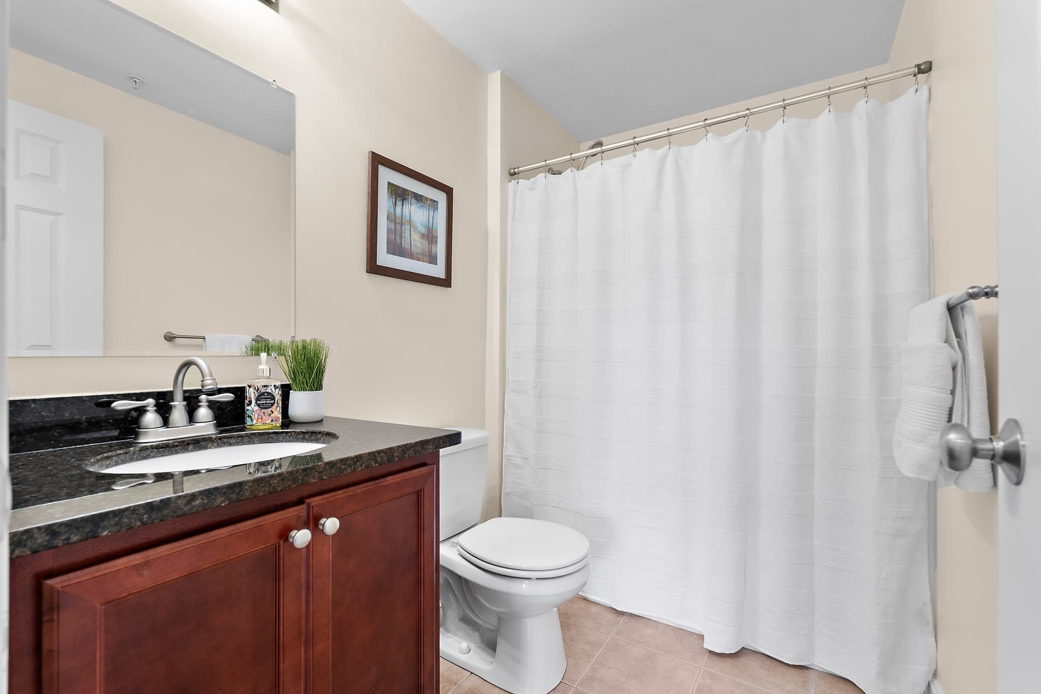 Condominium at 4 Paul Revere Path # 4, Hopkinton MA 01748, photo 28 of 32