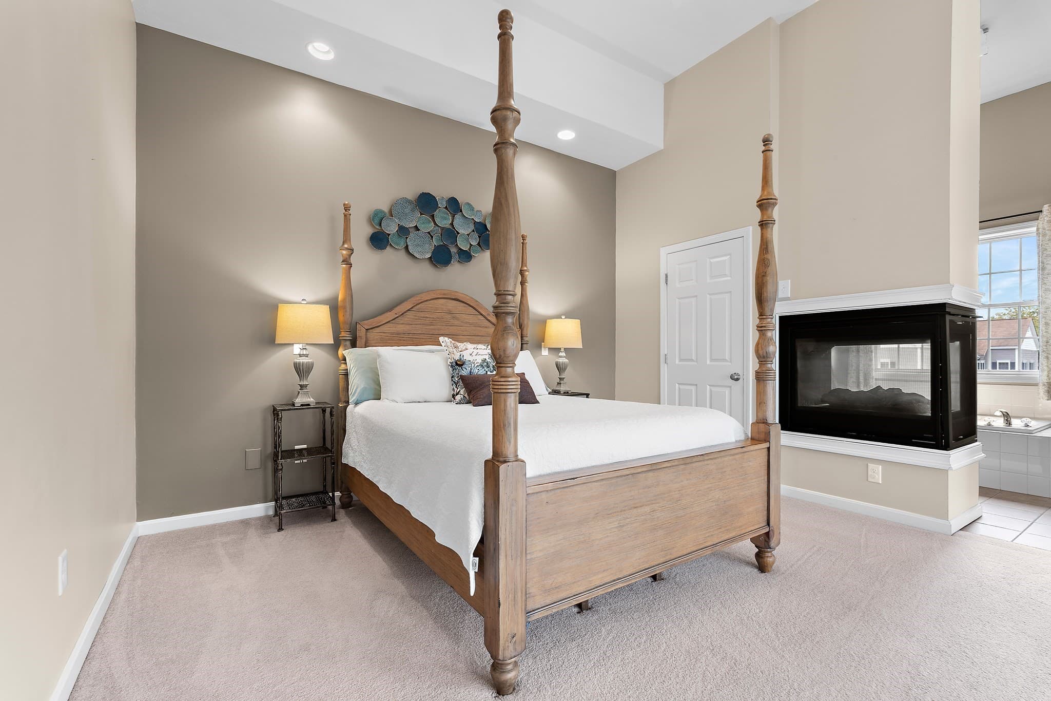 Condominium at 4 Paul Revere Path # 4, Hopkinton MA 01748, photo 20 of 32