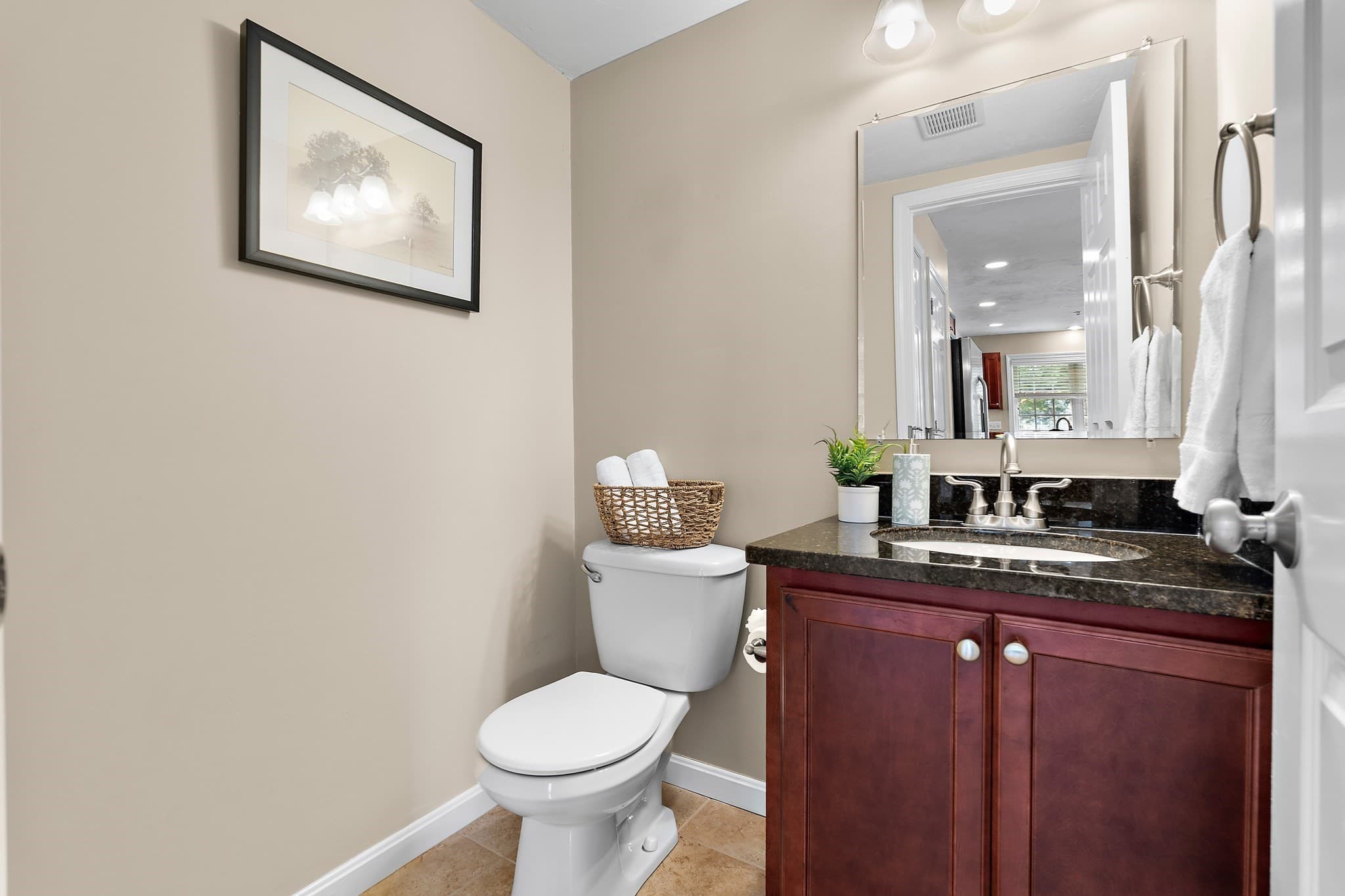 Condominium at 4 Paul Revere Path # 4, Hopkinton MA 01748, photo 19 of 32