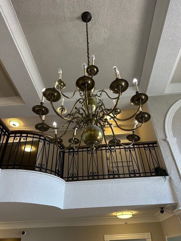 Condominium at 285 Lynn Shore Drive # 308, Lynn MA 01902, Lynn, photo 9 of 29