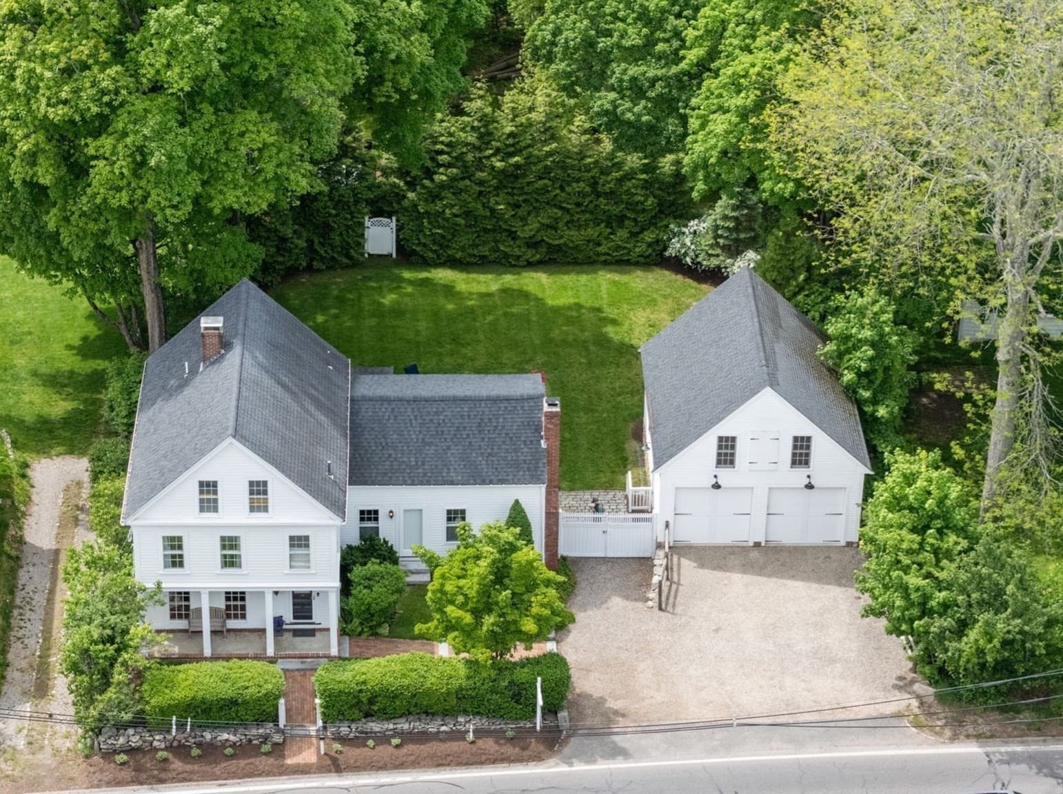 Single Family Residence at 295 Concord Road, Sudbury MA 01776, photo 2 of 42