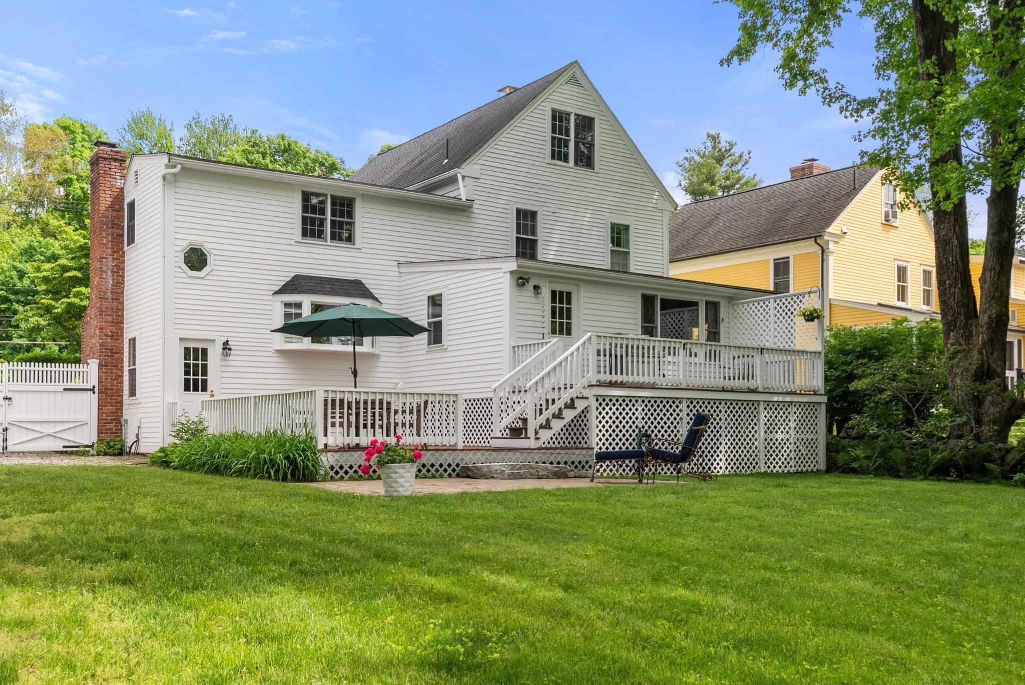 Single Family Residence at 295 Concord Road, Sudbury MA 01776, photo 4 of 42