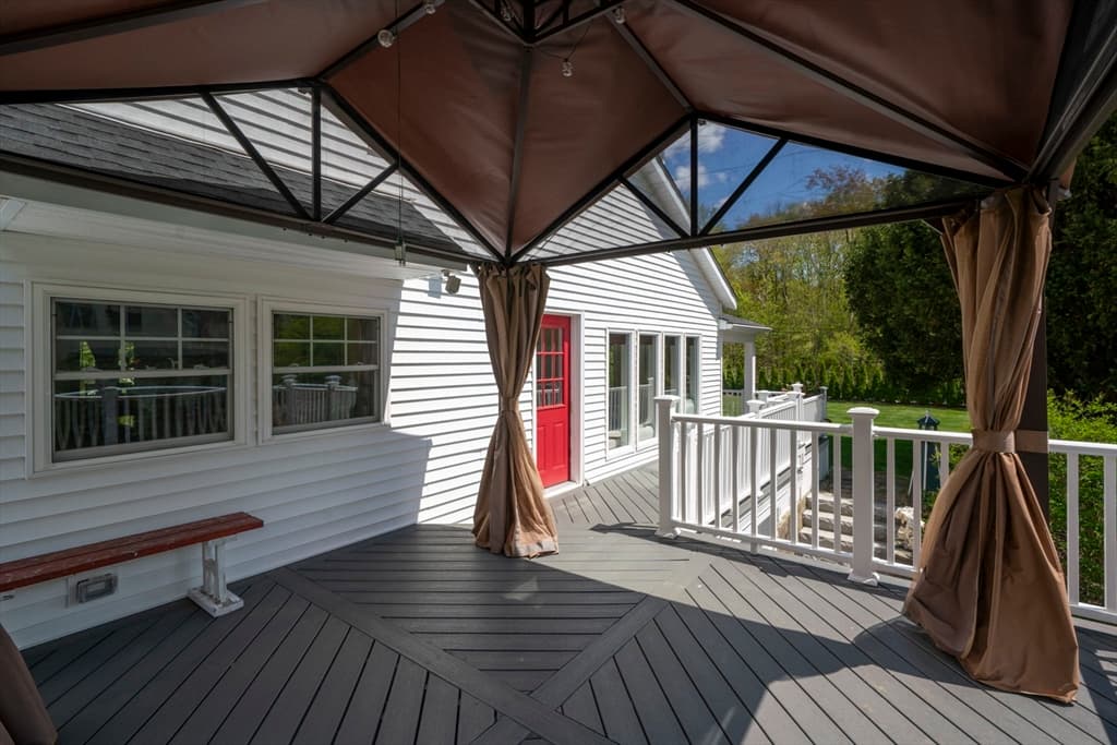 Single Family Residence at 229 Parkerville Rd, Southborough MA 01772, Southborough, photo 6 of 38