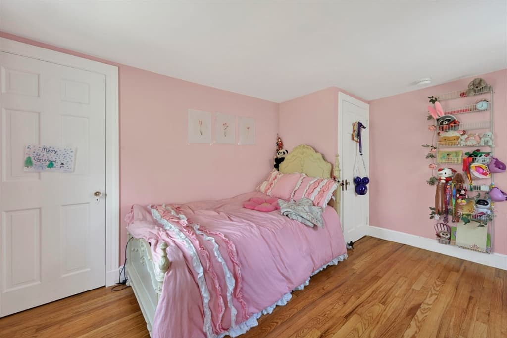 Single Family Residence at 229 Parkerville Rd, Southborough MA 01772, Southborough, photo 16 of 38
