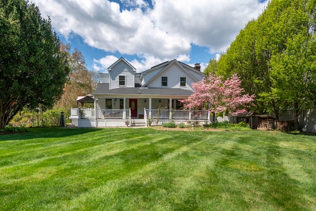 Single Family Residence at 229 Parkerville Rd, Southborough MA 01772, Southborough, photo 3 of 38