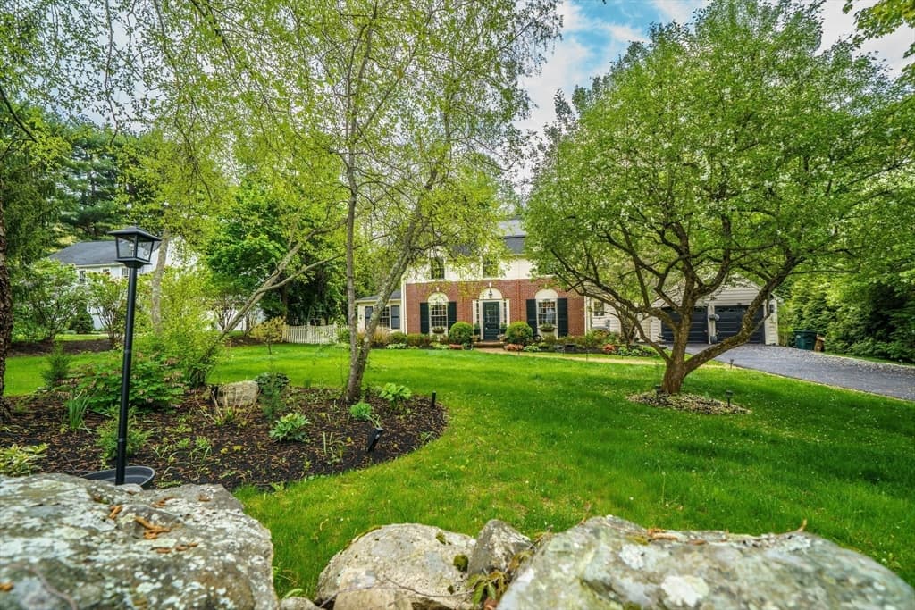 Single Family Residence at 3 Viles Street, Weston MA 02493, Weston, photo 3 of 17