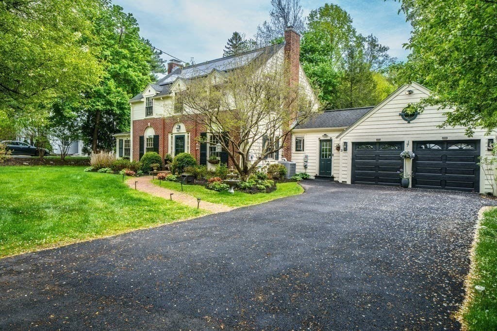Single Family Residence at 3 Viles Street, Weston MA 02493, Weston, photo 4 of 17