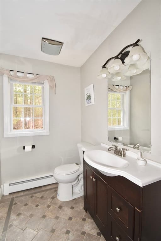 183 Jewett St, Springfield MA 01129 photo 9